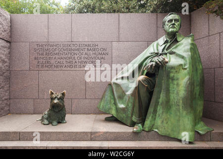 USA, Washington DC, Denkmal des ehemaligen Präsidenten Franklin Delano Roosevelt, FDR und sein Hund Fala Stockfoto