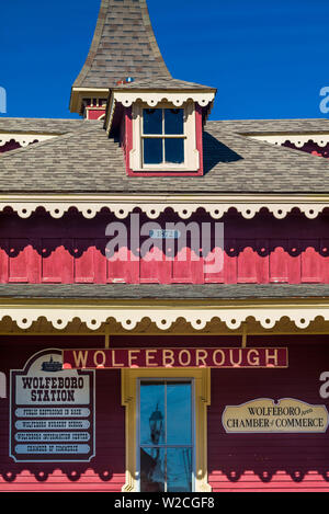 USA, New Hampshire, Lake Winnipesaukee Region Wolfeboro, ehemalige Bahnhofsgebäude trainieren Stockfoto