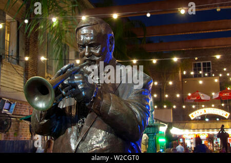 Von Louisiana, New Orleans, French Quarter, Bourbon Street, musikalische Legenden Park, Al verletzt Statue Stockfoto