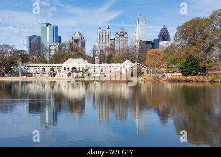 Skyline von Midtown von Piedmont Park, Atlanta, Georgia, Vereinigte Staaten von Amerika Stockfoto