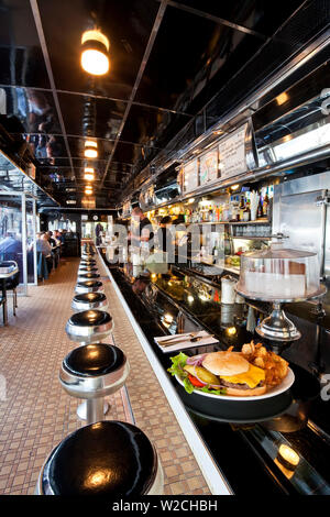 USA, New York City, Manhattan, Empire Diner an der 10th Avenue (PR) Stockfoto