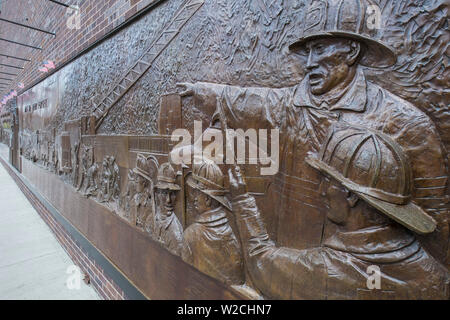 FDNY memorial Wall, Lower Manhattan, New York City, New York, USA Stockfoto