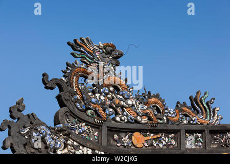 Vietnam, Hue, Hue Kaiserstadt, Thai Hoa Palast, Dach-detail Stockfoto