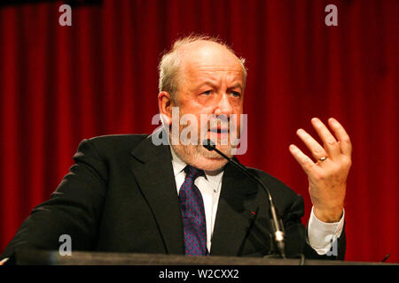 André ROSSINOT, Bürgermeister von Nancy, Gespräche in Grenoble, Isère, Frankreich Stockfoto