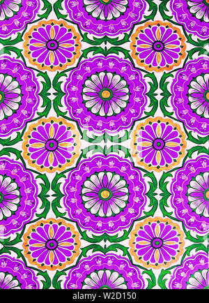 Die "Azulejos" sind die typischen Verzierungen der Portugiesische und Spanische Architektur und bestehen aus einem reich verzierten Keramik Stockfoto