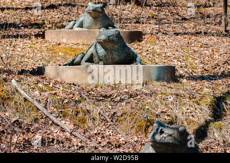 Drei Frosch Statuen an der Frederik Meijer Gardens in Grand Rapids Michigan Stockfoto