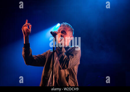 Keane live im 2019 Cornbury Festival, tolle Tew, Oxfordshire durchführen. Keane sind eine englische Rockband aus Battle, East Sussex, 1995 gegründet Stockfoto