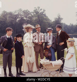 Nesthäkchen, historische Kinderserie, Deutschland 1983, Regie: Gero Erhardt Darsteller: Florian Baier, Oliver Schlicht, Doris Kunstmann, Christian Wolff, Susanne Uhlen, Ekkehard Belle, Kathrin Toboll Stockfoto
