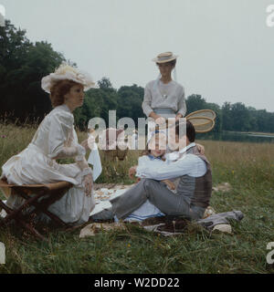 Nesthäkchen, historische Kinderserie, Deutschland 1983, Regie: Gero Erhardt Darsteller: Doris Kunstmann, Kathrin Toboll, Susanne Uhlen, Christian Wolff Stockfoto