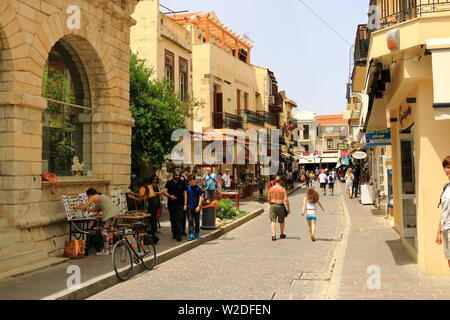 Rethymno, Kreta/Griechenland - 28. Mai 2019: charmante alte Stadt Rethymno auf Kreta in Griechenland Stockfoto