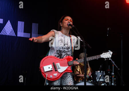 KT Tunstall perfoms live im 2019 Cornbury Festival, tolle Tew, Oxfordshire Stockfoto