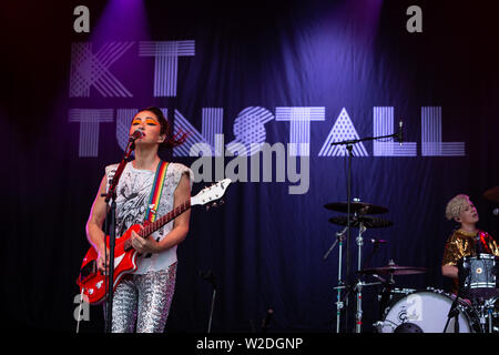 KT Tunstall perfoms live im 2019 Cornbury Festival, tolle Tew, Oxfordshire Stockfoto