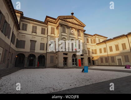 BERGAMO, 1. November 2018: Die Accademia Carrara ist eine Kunstgalerie und eine Akademie der Bildenden Künste in Bergamo. Lombardei, Italien, 1. November 2018 Stockfoto