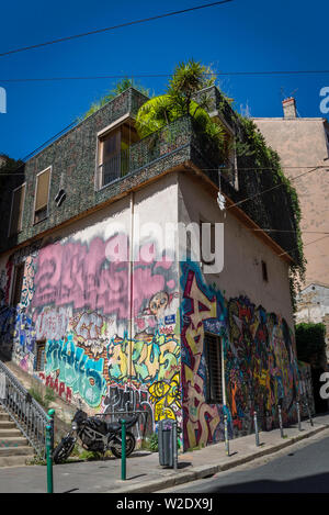 La Croix-Rousse Bezirk, früher Seide Hersteller Nachbarschaft während des 19. Jahrhunderts, jetzt eine modische Künstlerviertel, Lyon, Frankreich Stockfoto