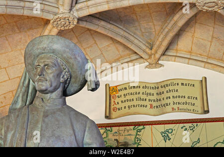 Lissabon, Portugal, 11. Juni 2008: Statue von Heinrich der Seefahrer im Maritime Museum (Museu De Marinha) Stockfoto