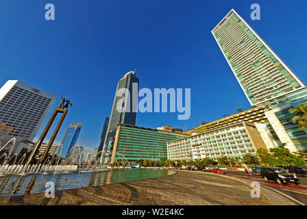 Jakarta, dki Jakarta/Indonesien - Mai 06, 2010: Fisheye View auf bundaran Hotel Indonesien und Bürotürme in der Innenstadt Stockfoto