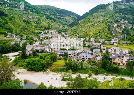 Saint-Enimie, Gemeinde Gorges du Tarn, Departement Lozère, Royal, Frankreich. Stockfoto