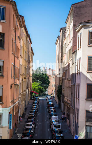 La Croix-Rousse Bezirk, früher Seide Hersteller Nachbarschaft während des 19. Jahrhunderts, jetzt eine modische Künstlerviertel, Lyon, Frankreich Stockfoto