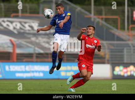 Oberhausen, Deutschland. 07. Juli 2019. firo: 07.07.2019 Fußball, 2019/2020 1. Bundesliga: Testspiel FC Schalke 04 - RW Oberhausen Duelle Amin Harit | Verwendung der weltweiten Kredit: dpa/Alamy leben Nachrichten Stockfoto