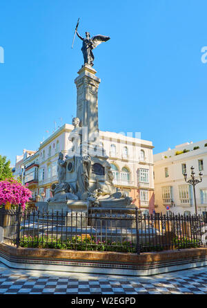 Monumento zu Marques de Comillas Marquis in den Jardines de Alameda Apodaca Gärten. Cadiz, Andalusien, Spanien. Stockfoto