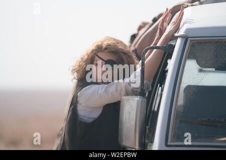 ROSAMUND PIKE IN EINEM PRIVATEN WAT (2018). Credit: Aviron Bilder/Akazie Entertainment/Denver und D/Album gedreht Stockfoto