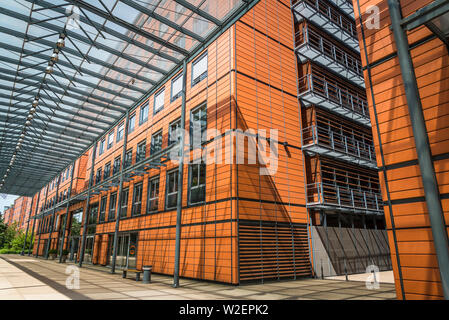 Cité Internationale (Internationale Stadt) ist ein Viertel im 6. Arrondissement von Lyon, die neu entwickelt seit 1990 als Wohn-, Geschäfts wurde. Stockfoto