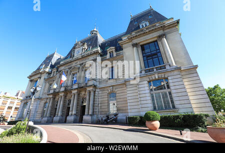 Das Rathaus von Saint-Maur-des-Fosses Stadt. Es ist eine Gemeinde im südöstlichen Vororten von Paris, Frankreich. Stockfoto