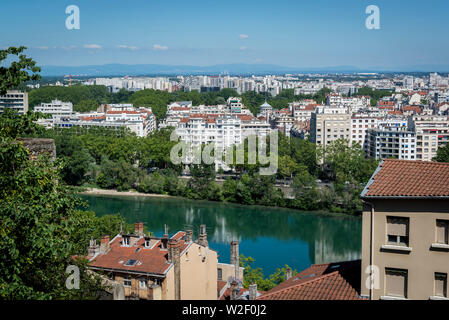 Blick auf das Stadtzentrum von La Croix-Rousse Bezirk, Lyon, Frankreich Stockfoto