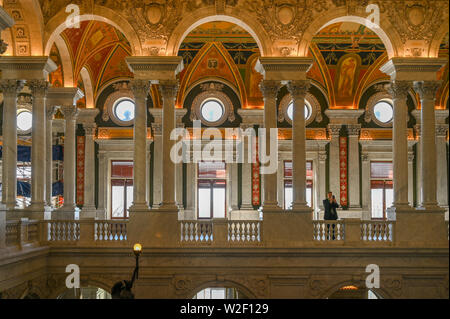 Bibliothek des Kongresses auf dem Capitol Hill. Die Bibliothek beherbergt 167 Millionen Einzelteile einschließlich mehr als 30 Millionen Bücher. Stockfoto