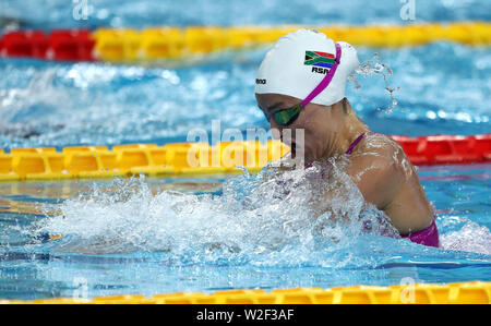Scandone Pool, Neapel, Italien. 8. Juli, 2019. 30 Sommer-universiade Wettbewerb Tag 5; Frauen 200 m Brust, Tatjana Rens Schoenmaker (RSA) Credit: Aktion plus Sport/Alamy leben Nachrichten Stockfoto