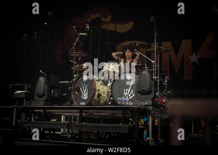 Summe 41 live bei O2 Victoria Warehouse Juni 2019 Stockfoto