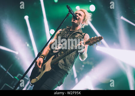 Summe 41 live bei O2 Victoria Warehouse Juni 2019 Stockfoto