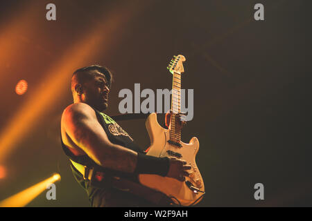 Summe 41 live bei O2 Victoria Warehouse Juni 2019 Stockfoto