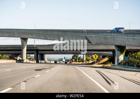 Autobahnanschlussstelle in der San Francisco Bay Area, Kalifornien Stockfoto