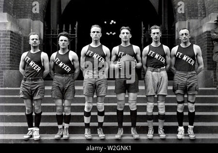 In Fort Myer, Va., Basketball Team am 69. Armory, New York City, New York. 3/3/1920 Stockfoto