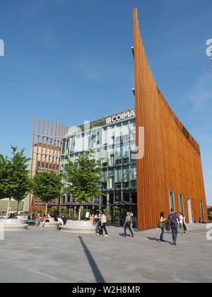 Italien, Lombardei, Mailand, Europa. Porta Nuova Garibaldi Bezirk, dem neuen Geschäftsviertel und COIMA COIMA Cafè, Gae Aulenti Square Stockfoto