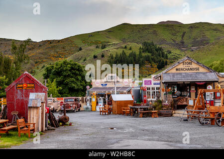 Drei Buchten Einkaufsviertel, Burkes Pass, Mackenzie District, South Island, Neuseeland Stockfoto