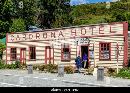 Die Ikonischen Cardrona Hotel in der Ortschaft Cardrona, (in der Nähe von Wanaka, Südinsel, Neuseeland Stockfoto