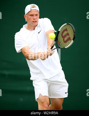 Anton Matusevich während des Jungen singles auf Tag acht der Wimbledon Championships in der All England Lawn Tennis und Croquet Club, Wimbledon. Stockfoto