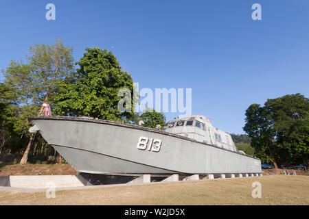 Tsunami Polizeiboot 813 bei internationalen Tsunami Museum in Phang Nga, Thailand. Stockfoto