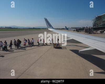 CASELLE, ITALIEN - ca. Juni 2019: Ryanair Ebene an Sandro Pertini Flughafen Turin Stockfoto