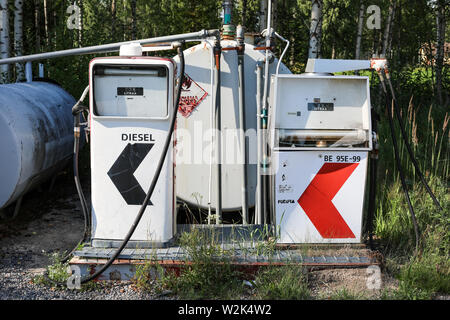 Alten, ländlichen Tankstelle in Ylöjärvi, Finnland Stockfoto