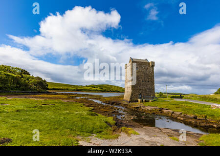 Carrickahowley rockfleet Schloss oder Burg auf die Clew Bay einer der Burgen, des berühmten Piratenkönigin Grace O'Malley im County Mayo Irland Stockfoto