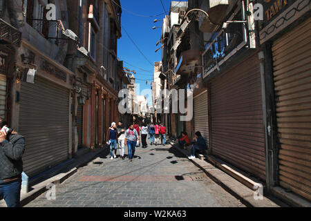 Kairo, Ägypten - 05 Mar 2017. Alte Straße von arabish Kairo, Ägypten Stockfoto