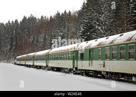 Bahnhof in Zelezna Ruda. Der Tschechischen Republik Stockfoto