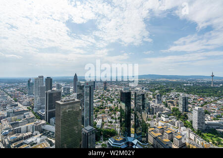 Frankfurt am Main, Juli 2019. AAn Antenne Panoramasicht auf die Stadt Stockfoto