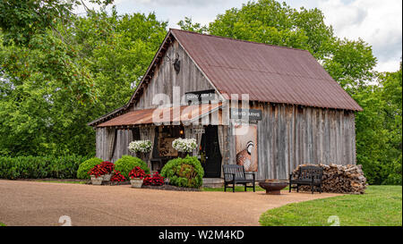 Holz- scheune Leipers Fork in Tennessee - LEIPERS FORK, USA - Juni 18, 2019 Stockfoto