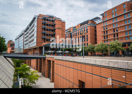 Cité Internationale (Internationale Stadt) ist ein Viertel im 6. Arrondissement von Lyon, die neu entwickelt seit 1990 als Wohn-, Geschäfts wurde. Stockfoto