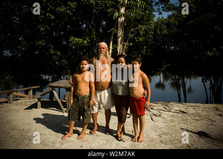 Familie, Menschen, Santa Maria Ranch, Cuieiras Fluss, Manaus, Amazônia, Amazonas, Brasilien Stockfoto