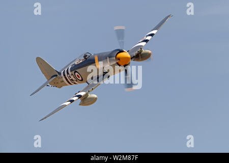 Flugzeug WWII fighters Fliegen an der 2019 Flugzeuge des Ruhmes Air Show Stockfoto